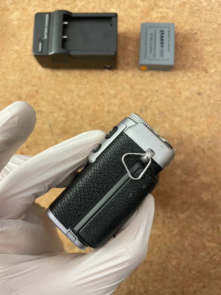 Cuerpo de cámara digital Fujifilm X-E1 16,3 MP SLR PLATEADO Fujifilm serie X Foto 4 de 4