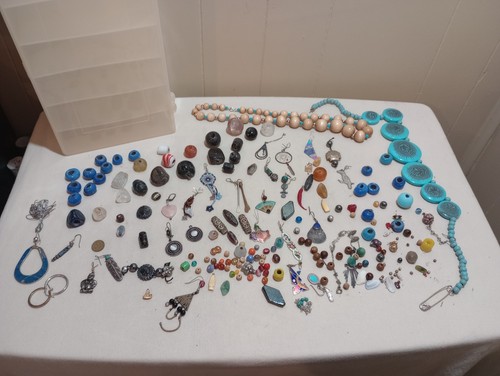 1 LB Mixed Loose Beads & Charms Bulk Lot for Jewelry Making Crafting DlY Crafts 