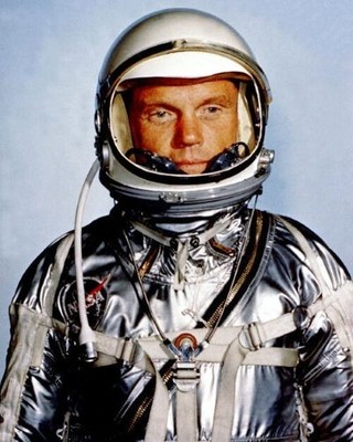 1962 Astronaut JOHN GLENN in Mercury Space Suit - 8'' x 10'' Photo Print