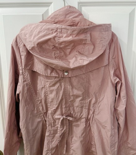 Impermeable para mujer Cole Haan Signature con lazo trasero talla PL en rosa cañón - Imagen 11 de 16
