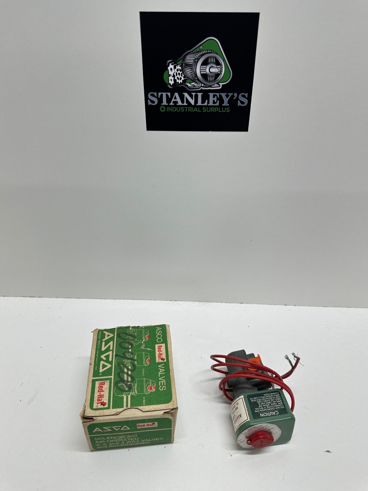 Picture 1 of 4