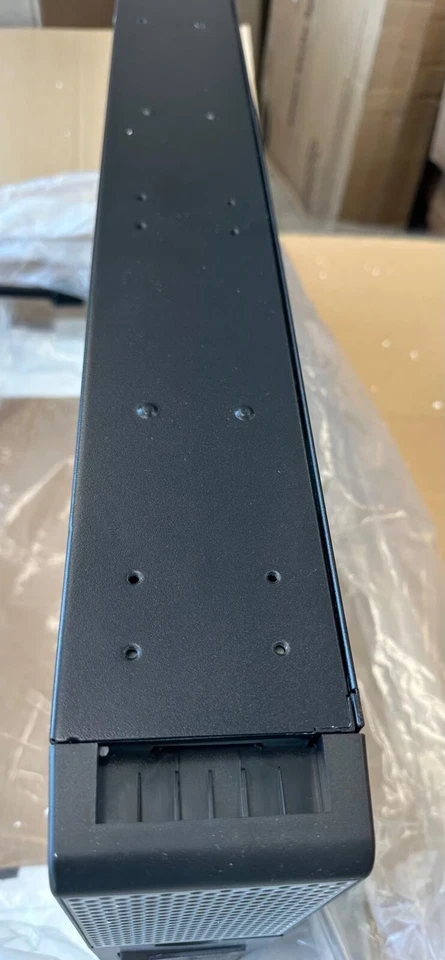 Eaton 9PX 3000 VA Tower Rack Mountable For parts only damaged during shipping - Image 4 of 4