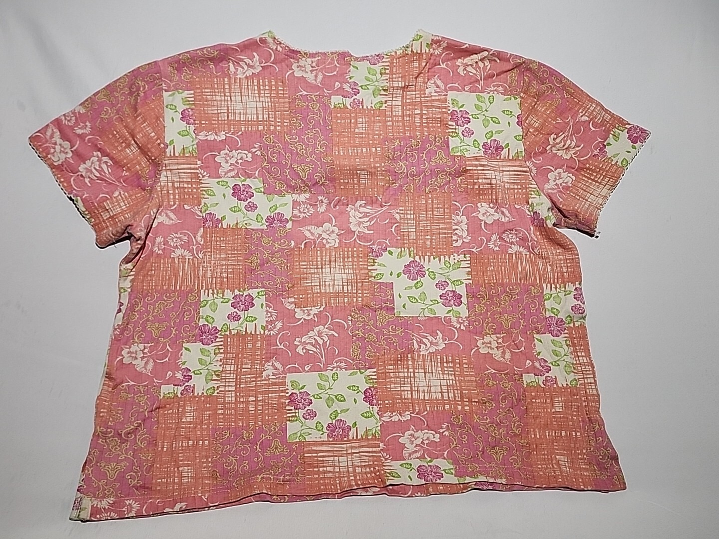 IB Diffusion Floral Patchwork Print Short Sleeve … - image 6