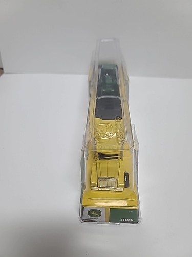 TOMY John Deere Yellow Hauler Semi Truck & Green Tractor BRAND NEW NIB - Picture 17 of 21