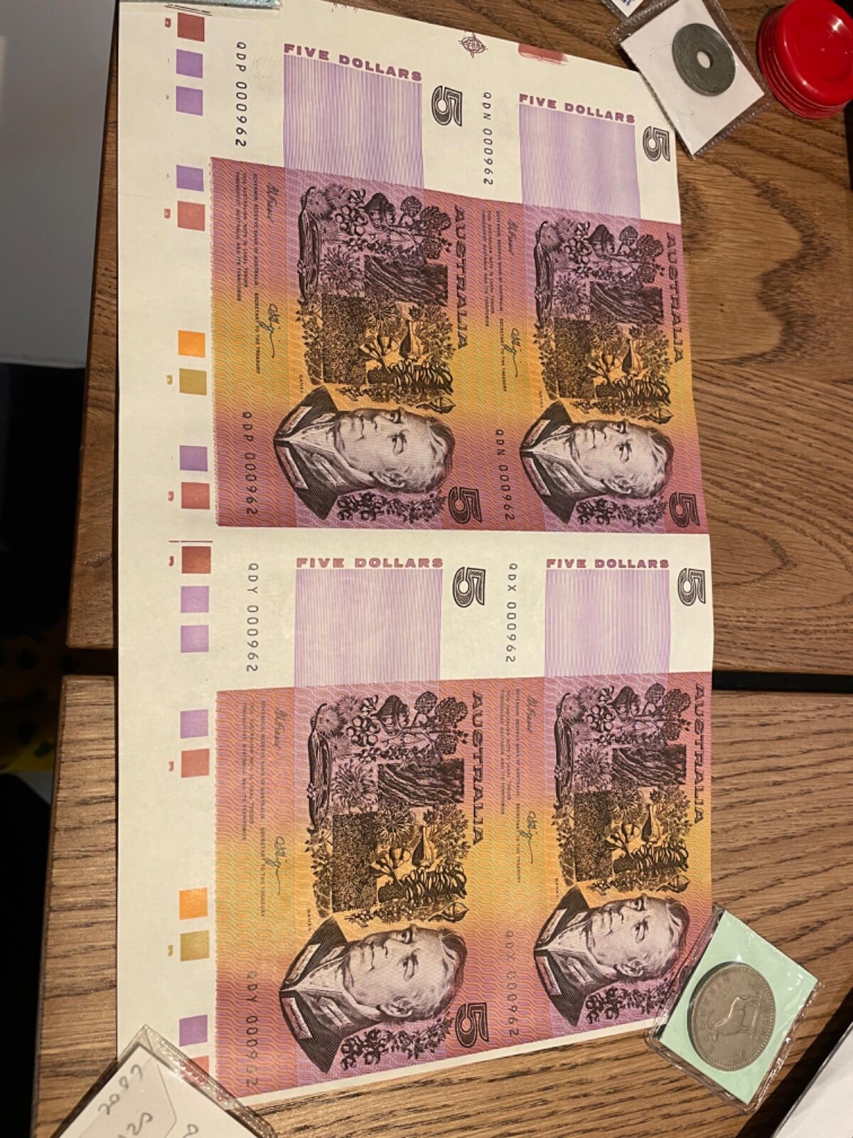 Foto 2 di 2