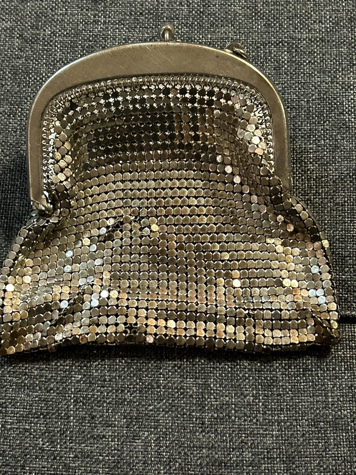 Vintage Whiting & Davis Mesh Clutch & Flapper Purse Gold & Silver Tone Lot!!! - Image 4 of 4
