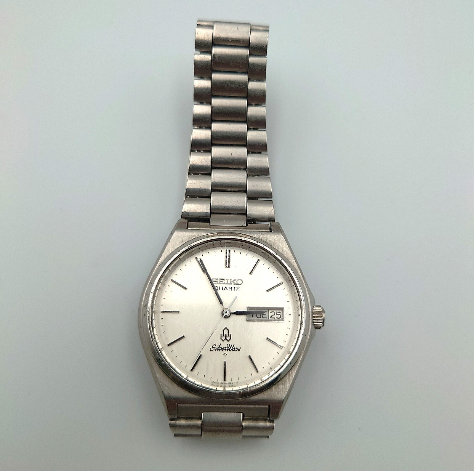 Vintage SEIKO Silver Wave 8229-8000 Quartz Watch Silv… - Gem