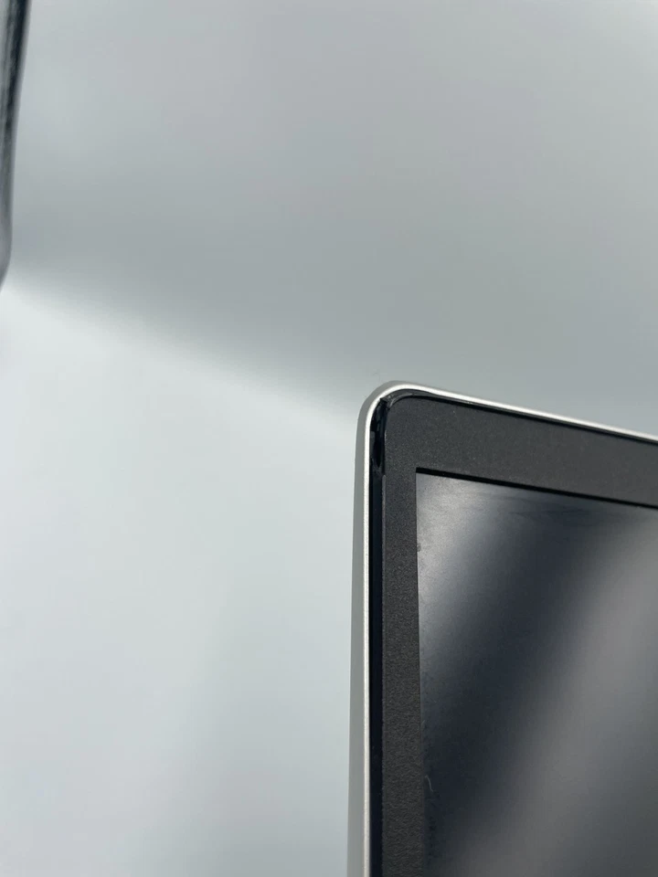 HP ProBook 450 G8 i5-1135G7 2,4GHZ 8GB RAM 256GB SSD Windows 11 + Adapter - Image 4 of 4