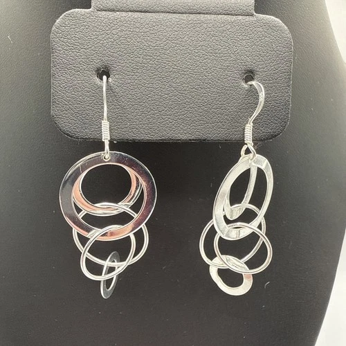 VTG PRETTY 925 STERLING SILVER MULTI RINGS DANGLE DROP EARRINGS. 3.9 GRAMS.
