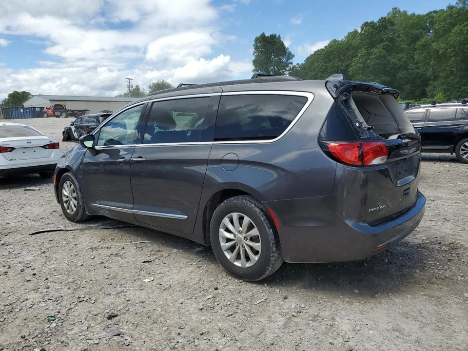 Used Fuel Pump fits: 2017 Chrysler Pacifica pump assembly gasoline Grade A Foto 2 de 4