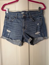 Old Navy Women's Mid Rise Boyfriend Shorts Blue Distressed Jean Size 6 807-808 
