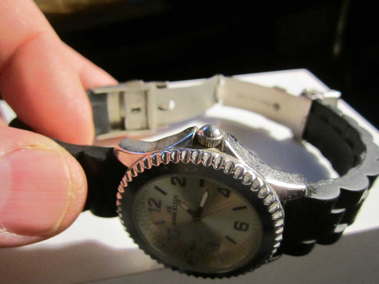 ANNE KLEIN WATCH Y121E - RUBBER BAND METAL CLASP … - image 2