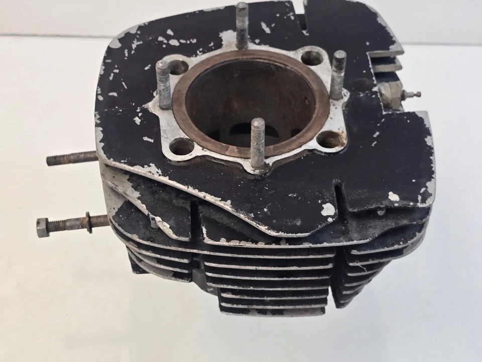 Yamaha RT1 360 1971 motor de enduro cilindro jarra barril RT2 RT3 OEM Foto 3 de 4