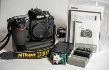 EXC Nikon D300 12.3 MP DSLR Camera w/ Nikon MB-D10 Battery Grip Accessories