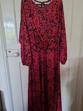 Red Dess size M BNWT