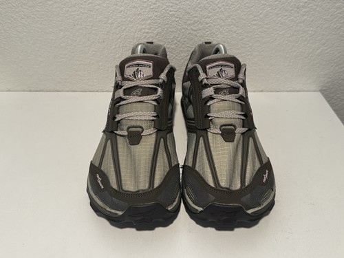 Altra Lone Peak 4 Damen-Traillaufschuh Größe 10,5 Vibram-Sohle Sneaker SM FEHLER - Bild 3 von 14
