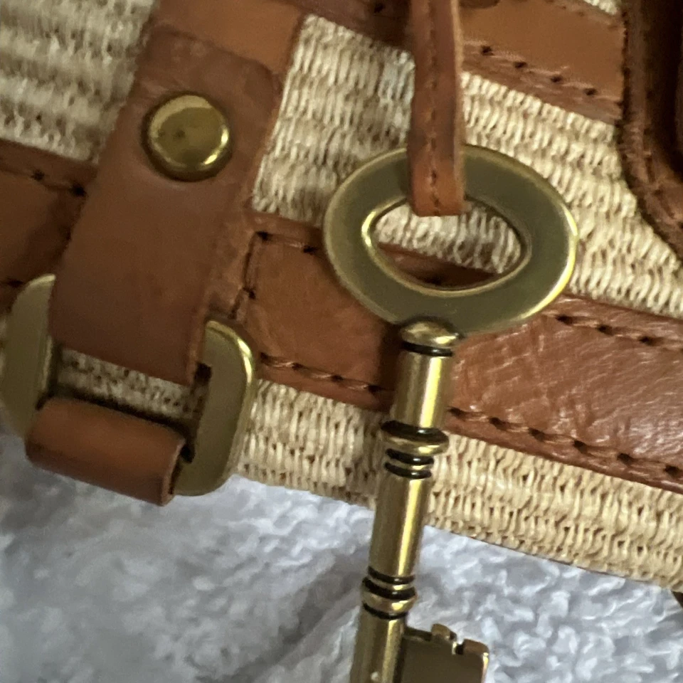 Vintage Fossil Cigar Rattan Tan Leather Authentic Purse Handbag Satchel Bag - Image 4 of 4