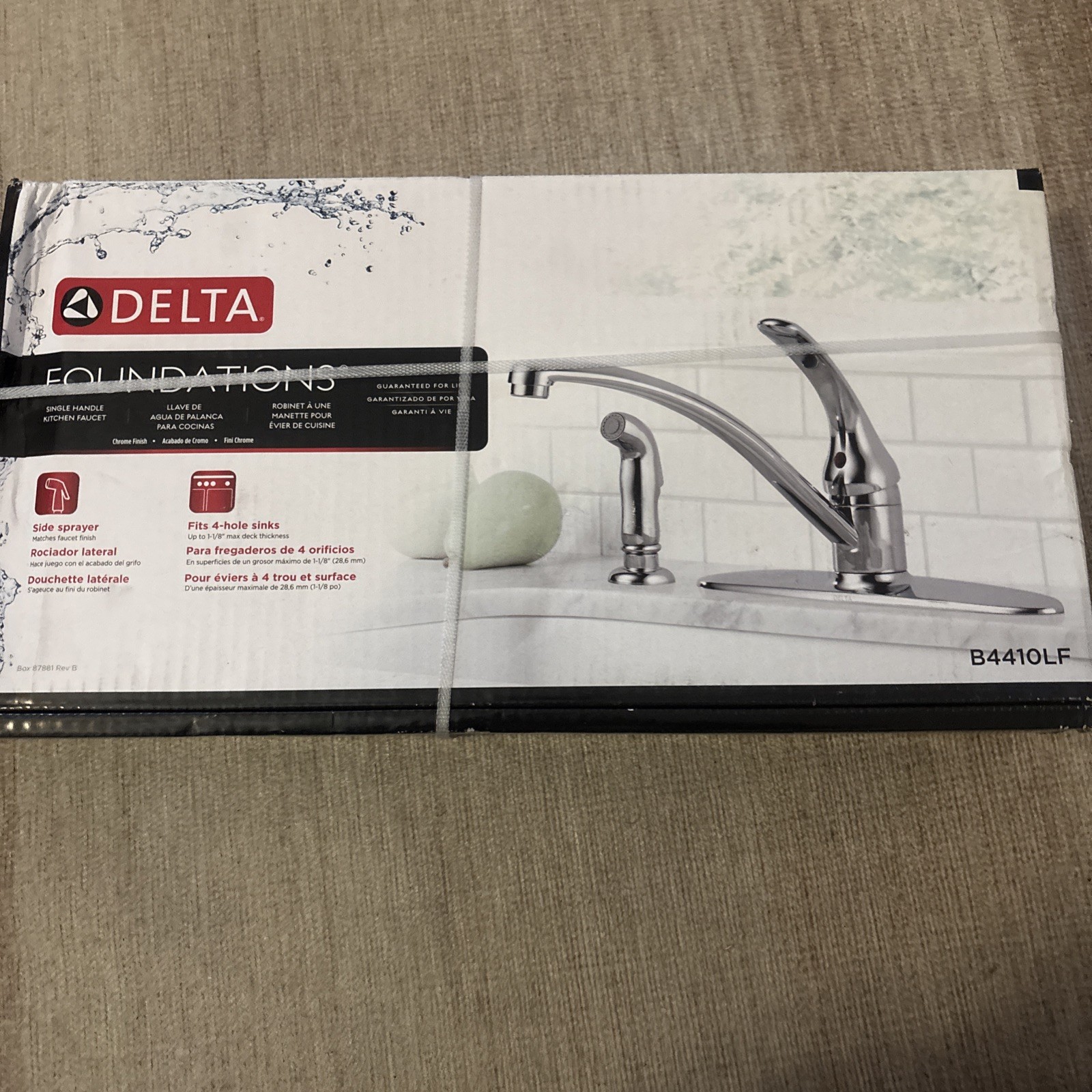 Delta Foundations Single-Handle Standard Kitchen Faucet w/Side Sprayer in Chrome