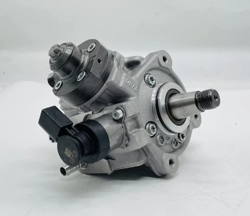 0445010507 Common Rail Diesel Fuel Injection Pump for VW Audi Seat Skoda 2.0 TDI - Picture 2 of 4
