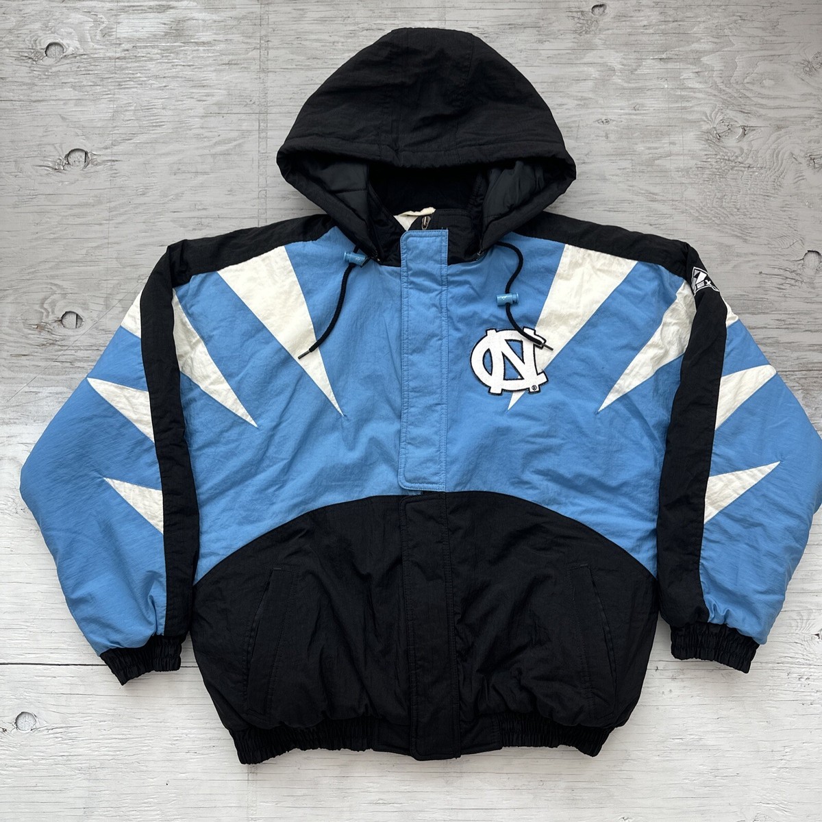 Vintage RARE! 90s NCAA Apex North Carolina Tarheels Vintage RARE! 90s NCAA Apex North Carolina Tarheels