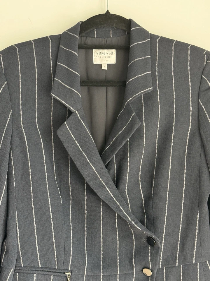 Blazer ARMANI COLLEZIONI Vintage 2k Rayas Azul Marino Mezcla de Lana Cuello Muescas talla 8 Foto 2 de 4