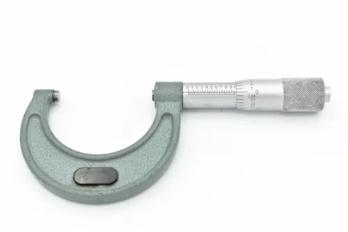 Mitutoyo 103-114 Outside Micrometer 1-2" Range 0.0001" Grad