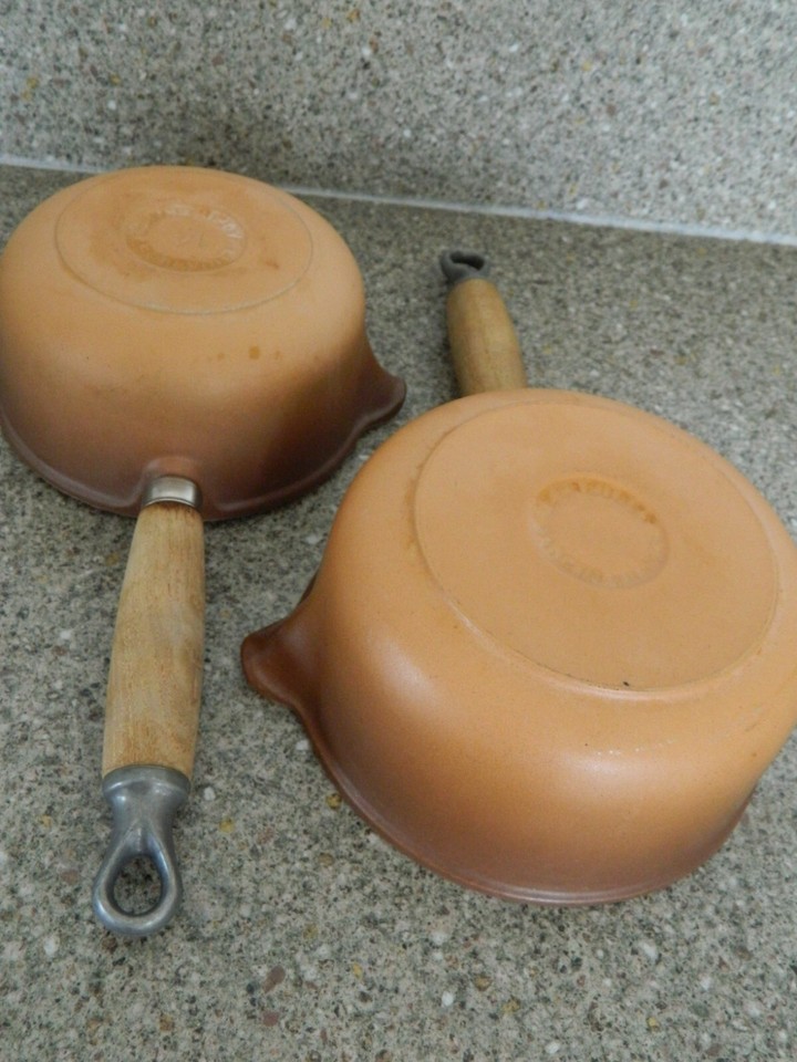 PAIR OF VINTAGE LE CREUSET CAST IRON MILK PANS BROWN eBay