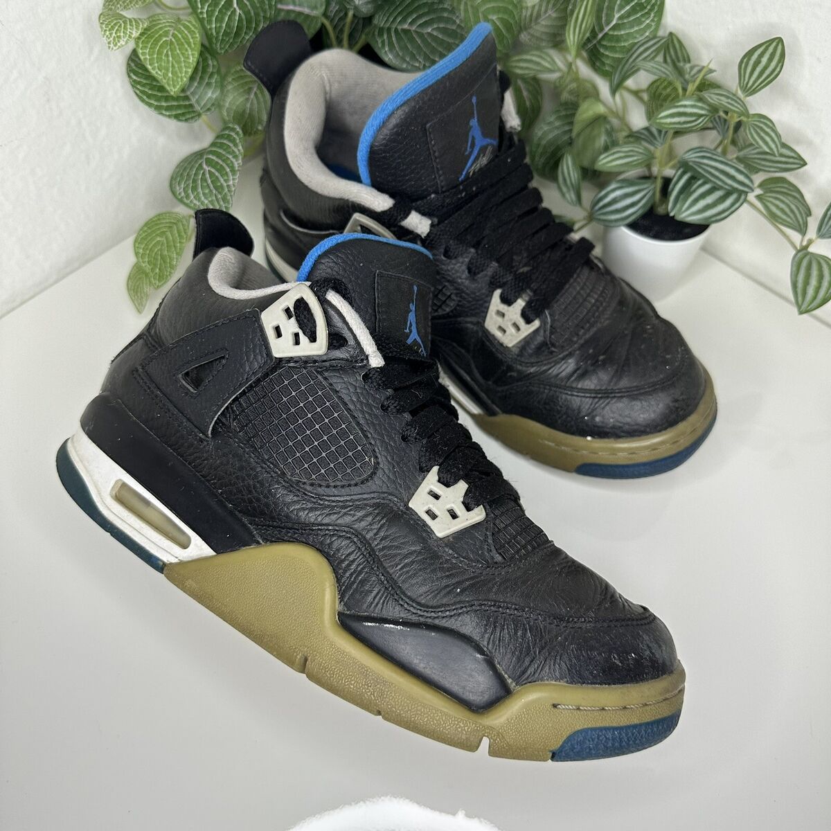 Air Jordan 4 Retro Motorsports Alternate 2017 Size 5.5 Black Air Jordan 4 Retro Motorsports Alternate 2017 Size 5.5 Black