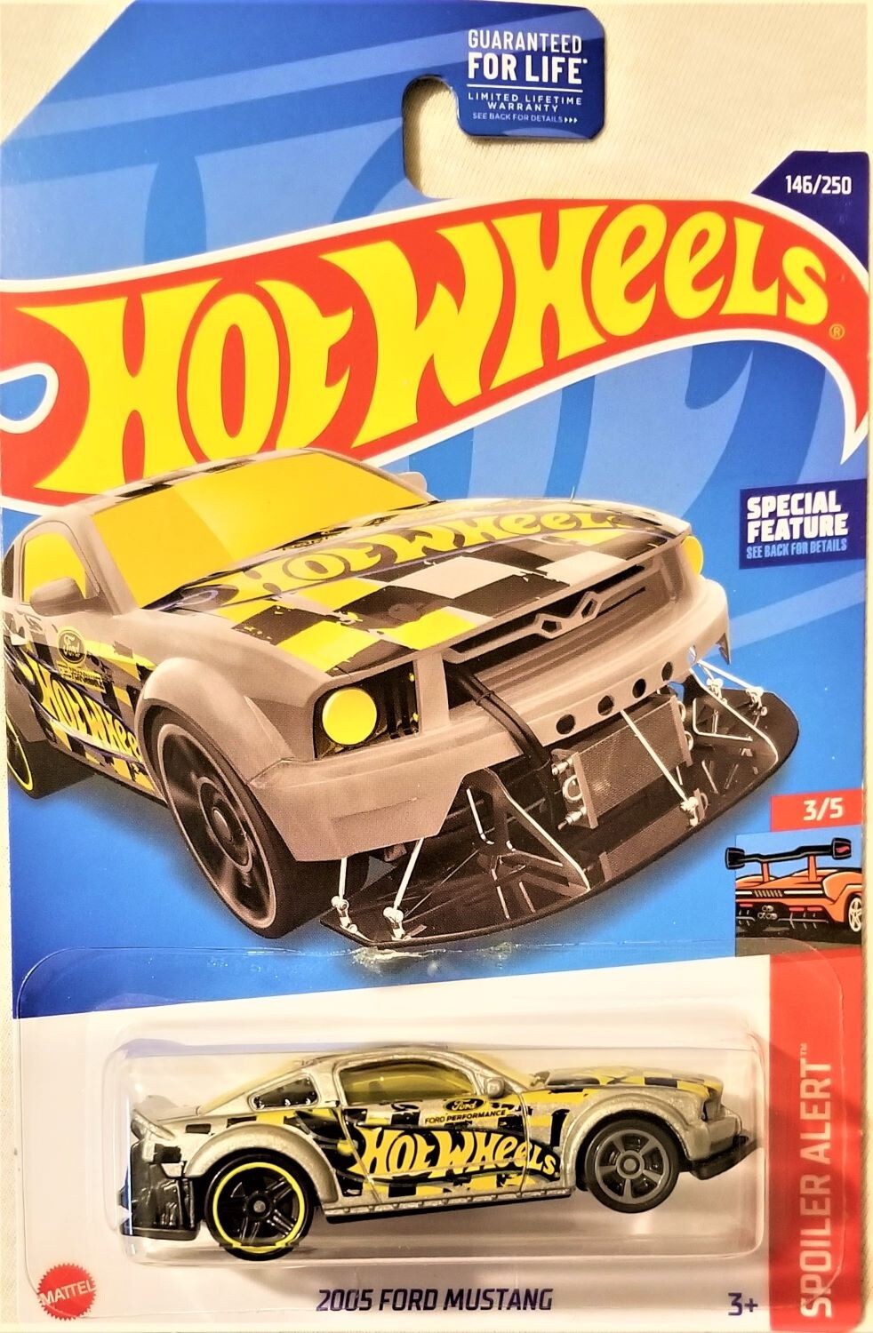 Hot Wheels - 2022 Spoiler Alert 3/5 2005 Ford Mustang 146/250 (BBHCV12)