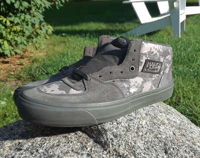 vans wtaps half cab