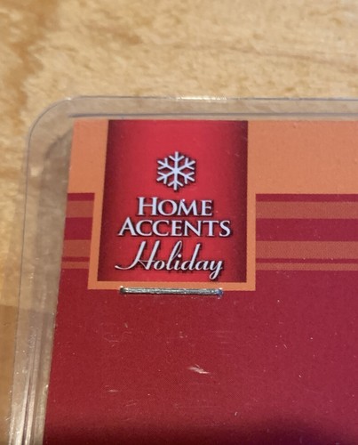 Home Accents Holiday - Christmas Village Decorative Fence 402 486 / 0 - Picture 2 of 4
