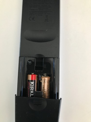 Sony RM-V210 Telecomando universale TV DVD VCR CABLE con batterie funzionante - Foto 5 di 6