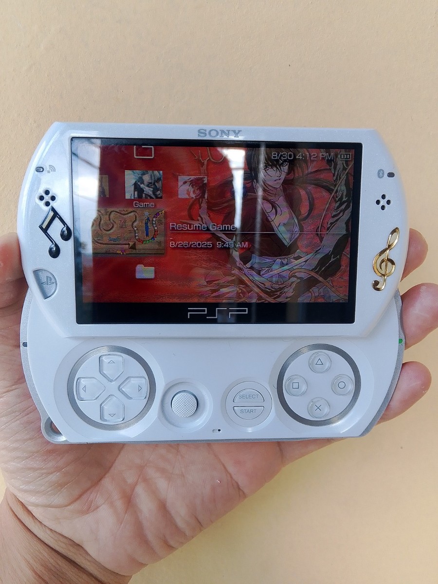 Sony PSP GO console White PSP-N1001 ( Rare) | eBay