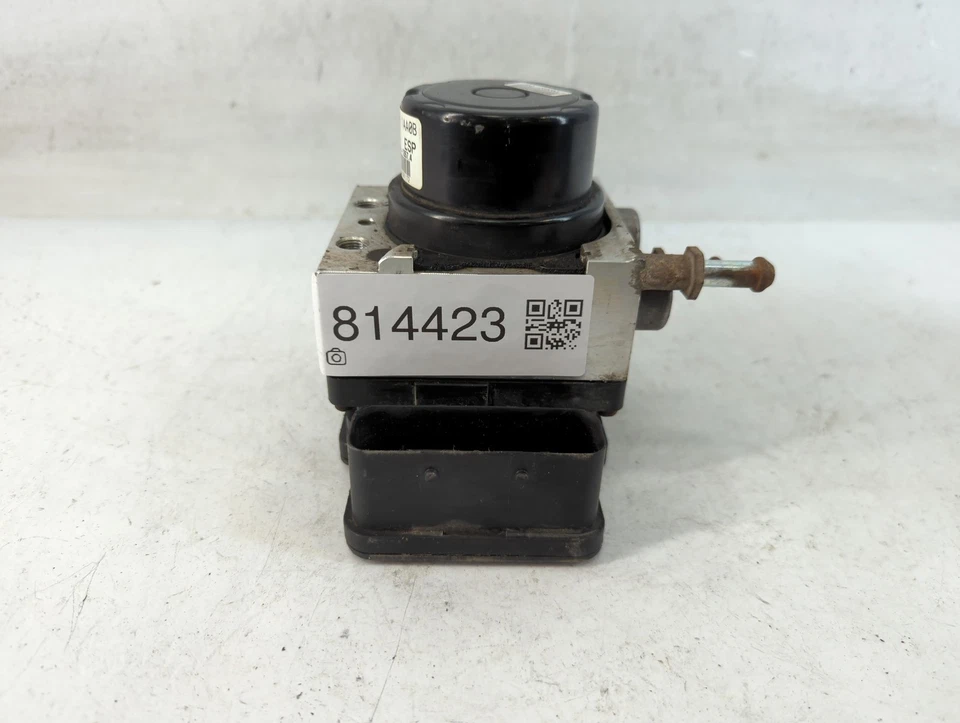 Módulo de control de bomba ABS HVC8R Nissan Murano 2009-2011 Foto 4 de 4