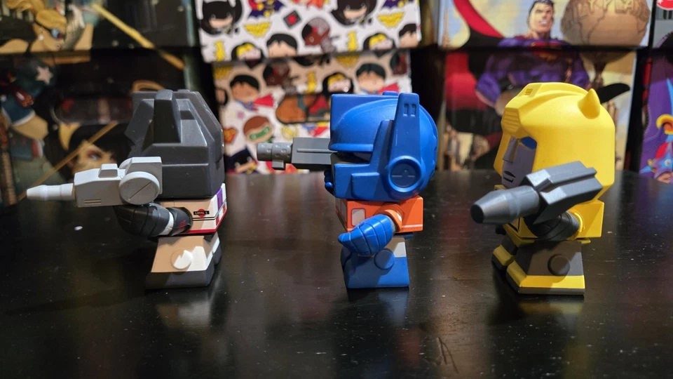 Transformers lot of 7 Loyal Subjects Vinyl Toys with accessories and bonus items - Image 3 of 4