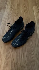 Nike Phantom Soccer Cleats Men’s Size 7
