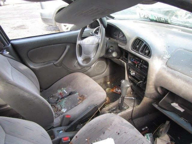 Módulo de controle eletrônico ECM do motor 1.3L 4 cilindros compatível com 96 METRO 13375841 - Imagem 4 de 4