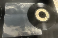 Yvonne Elliman – Love Me - 7" Vinyl Single - Free P&P