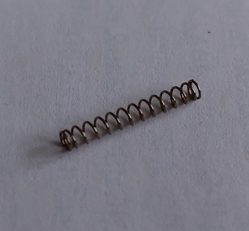 Modellbau Fahrzeuge Spiralfedern Feder Dämpfung No.2 L=14mm, D=2mm 4 Stück NEU