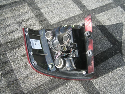FORD EDGE LUZ TRASERA OEM 2011 2012 2013 2014 LH USADO - Imagen 6 de 8