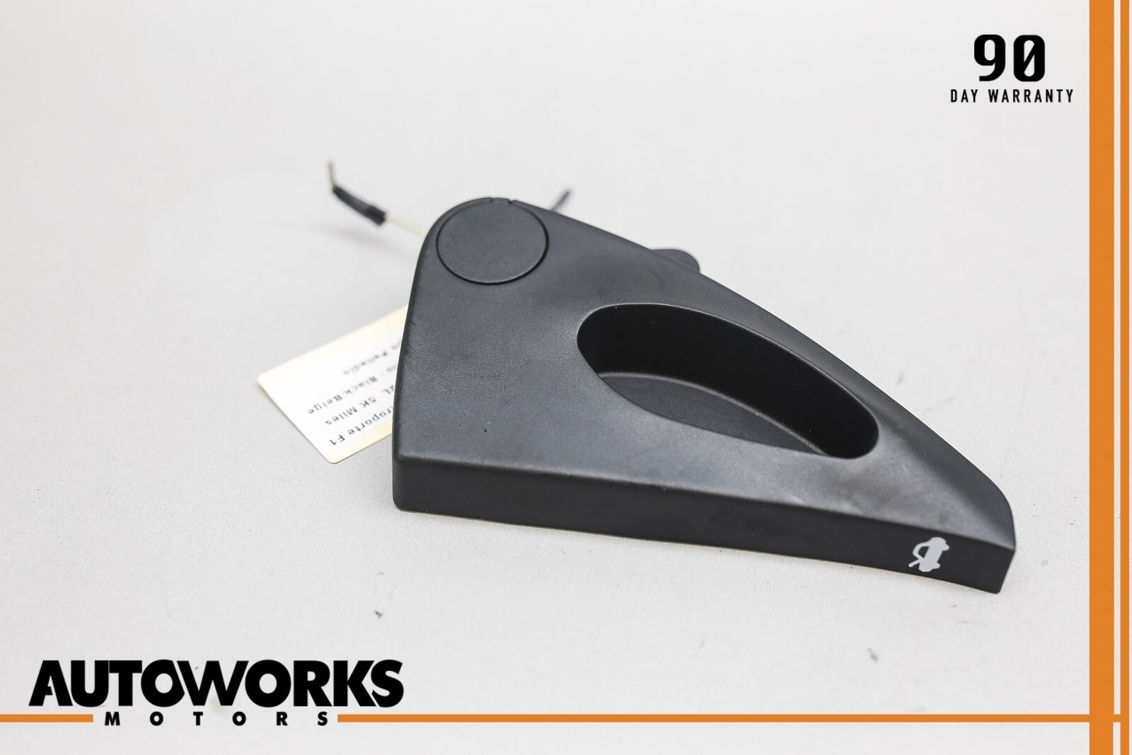 03-13 Maserati Quattroporte M139 Hood Bonnet Open Release Lever Handle OEM