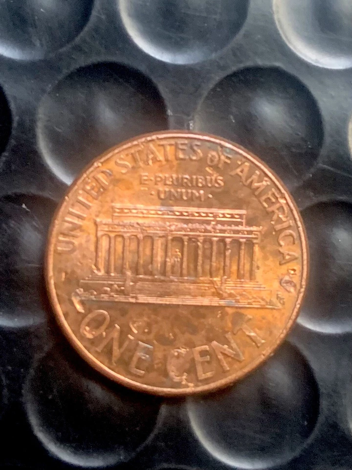 2002 D Lincoln Memorial Penny With  Many ERRORs On Coin - Image 3 of 4