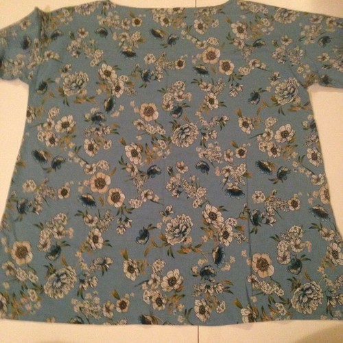 NEW NWT J.Jill Top Women Medium Blue Floral Luxe Supima Boatneck Tee Long Sleeve - Picture 3 of 10