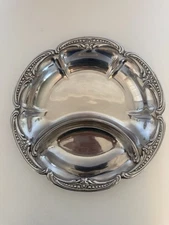 Wilton Armetale Silver Belle Mont Chip and Dip Tray Oven Safe Up to 1000 Degrees