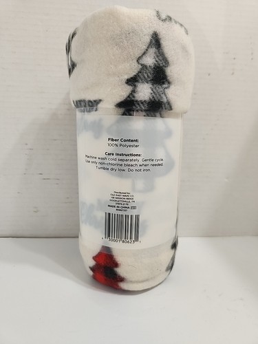 Comfort Bay Fleece Throw - Plaid Christmas Trees - 50in X 60in - Picture 3 of 4