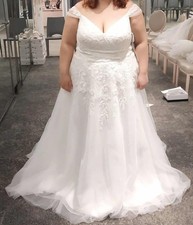 Size 20 Wedding Dress, Worn Once, No Alterations, Purchased from David's Bridal