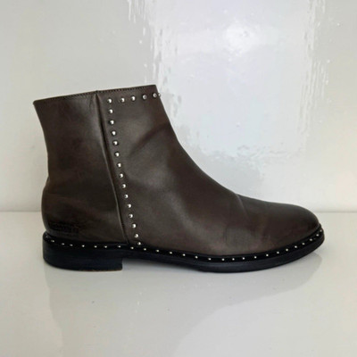 Melvin & Hamilton Susan 47 Women's Leather Ankle Boots Studded Taupe Size 37