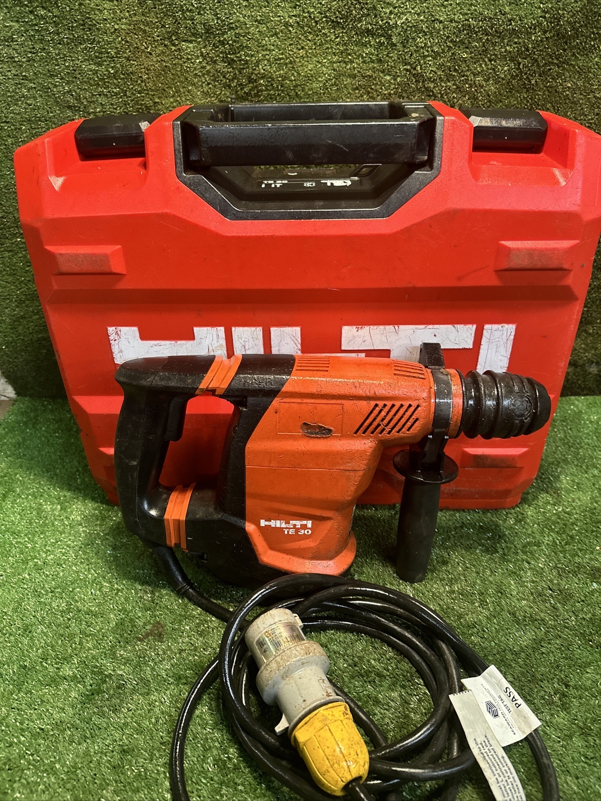 Hilti TE30 AVR Rotary hammer drill 110v 1010w sDS Plus Chuck, 3 Mode