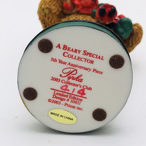 Figura Coleccionista Especial Pipka A Beary 3 1/2" Edición Limitada #414 Oso con Papá Noel 2003 - Imagen 5 de 7