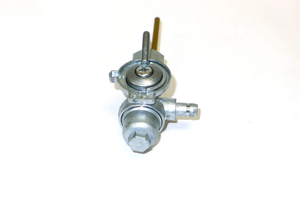 YAMAHA JT1 JT2 MX-60 todoterreno 1971-1972 NUEVO grifo interruptor tanque gasolina llave combustible Foto 3 de 3